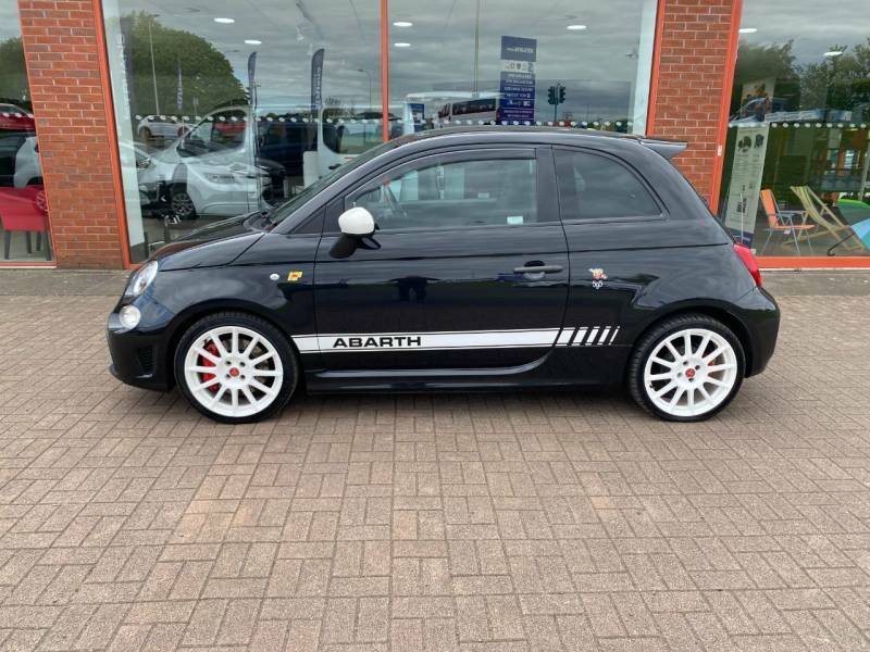 Abarth 595 Essesse 1.4 T-jet 180 - 2021 21 SR21WGG Black #4
