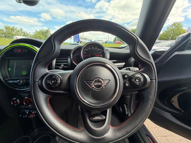 Mini Hatch 1.5 Cooper D Euro 6 Ss Black #12