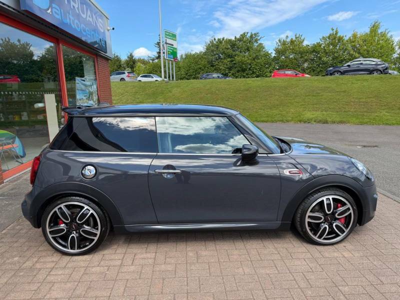 Mini Hatch 1.5 Cooper D Euro 6 Ss Black #8