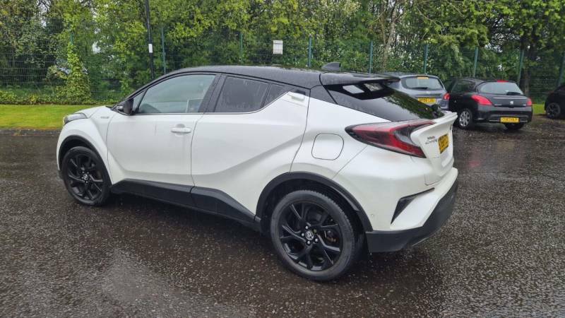 Toyota C-Hr Dynamic 1.8 Hybrid Cvt - 2018 68 ST68FZS White #4