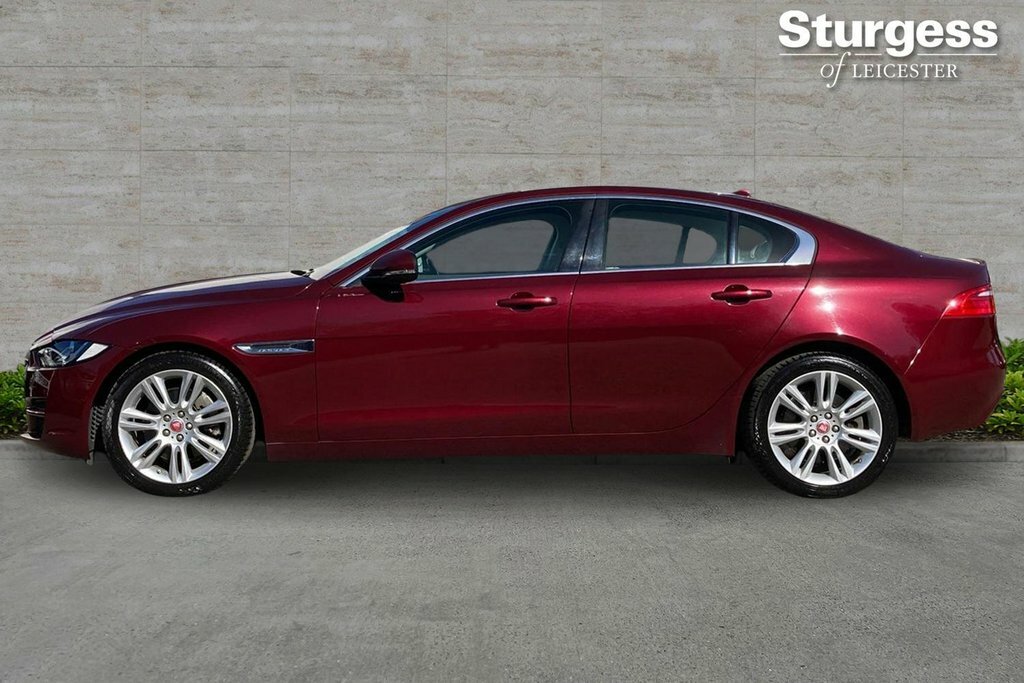 Jaguar XE 2L Portfolio Red #4