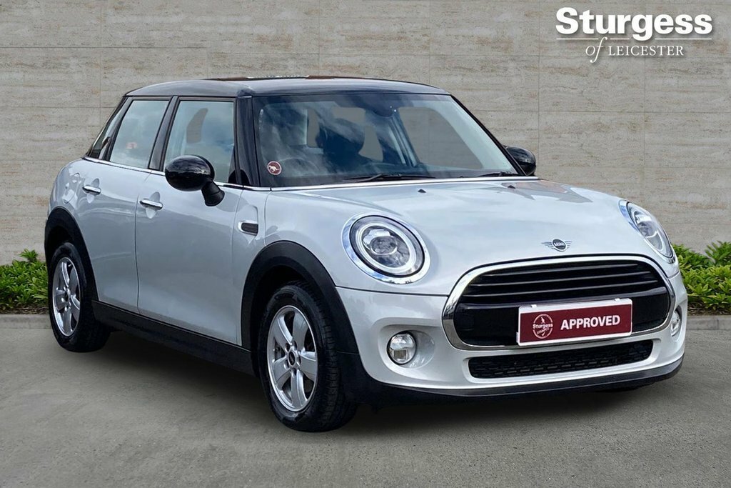 Mini Hatch 1.5L Cooper Silver