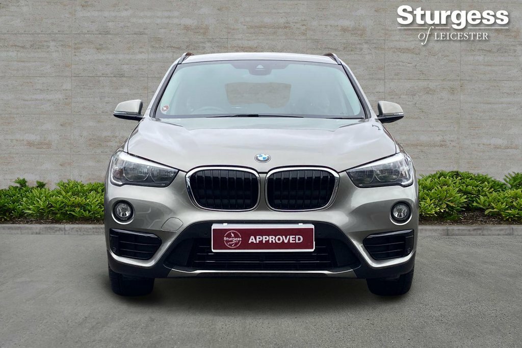 BMW X1 2L Sport Silver #2