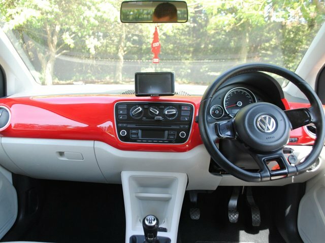 Volkswagen Up 1.0 High Up Hatchback YT63JZG White #3