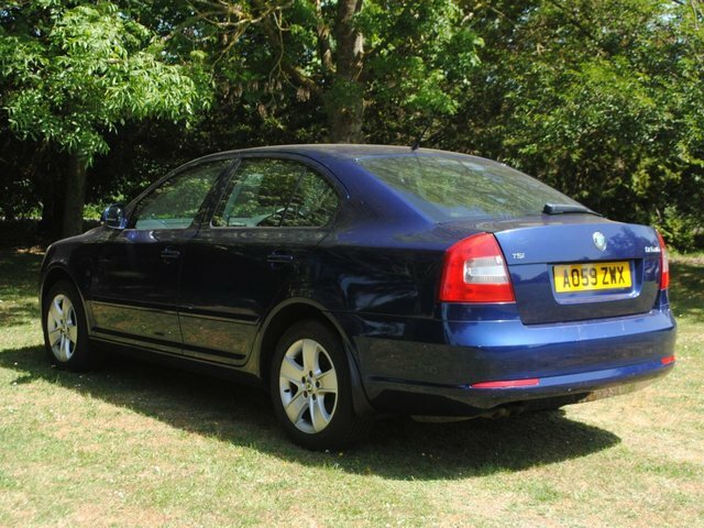 Skoda Octavia 1.4 Tsi Se Hatchback AO59ZWX Blue #2