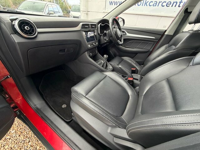 MG ZS 1.5 Vti-tech Exclusive Suv GN69WCZ Red #3