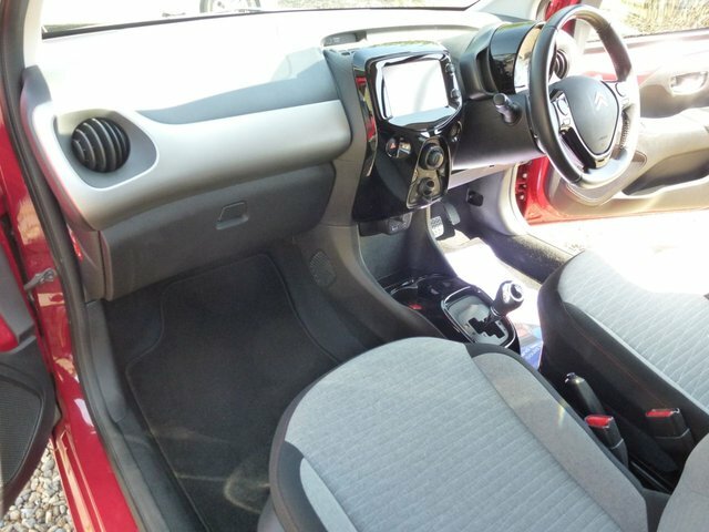 Citroen C1 1.0 Vti Flair Hatchback Red #3