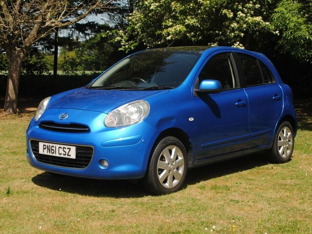 Nissan Micra 1.2 12V Tekna Hatchback Blue