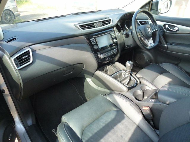 Nissan Qashqai 1.2 Dig-t Tekna Suv AY68NRF Silver #3