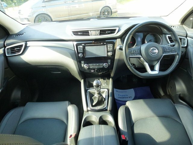 Nissan Qashqai 1.2 Dig-t Tekna Suv AY68NRF Silver #4