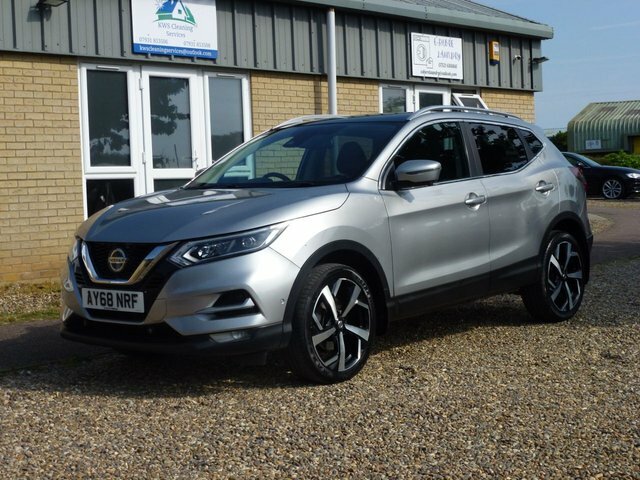Nissan Qashqai 1.2 Dig-t Tekna Suv Silver