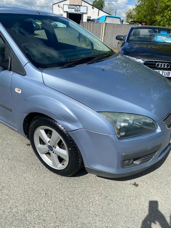 Ford Focus 1.6 Zetec Climate 2006 SA56GPJ Blue #5