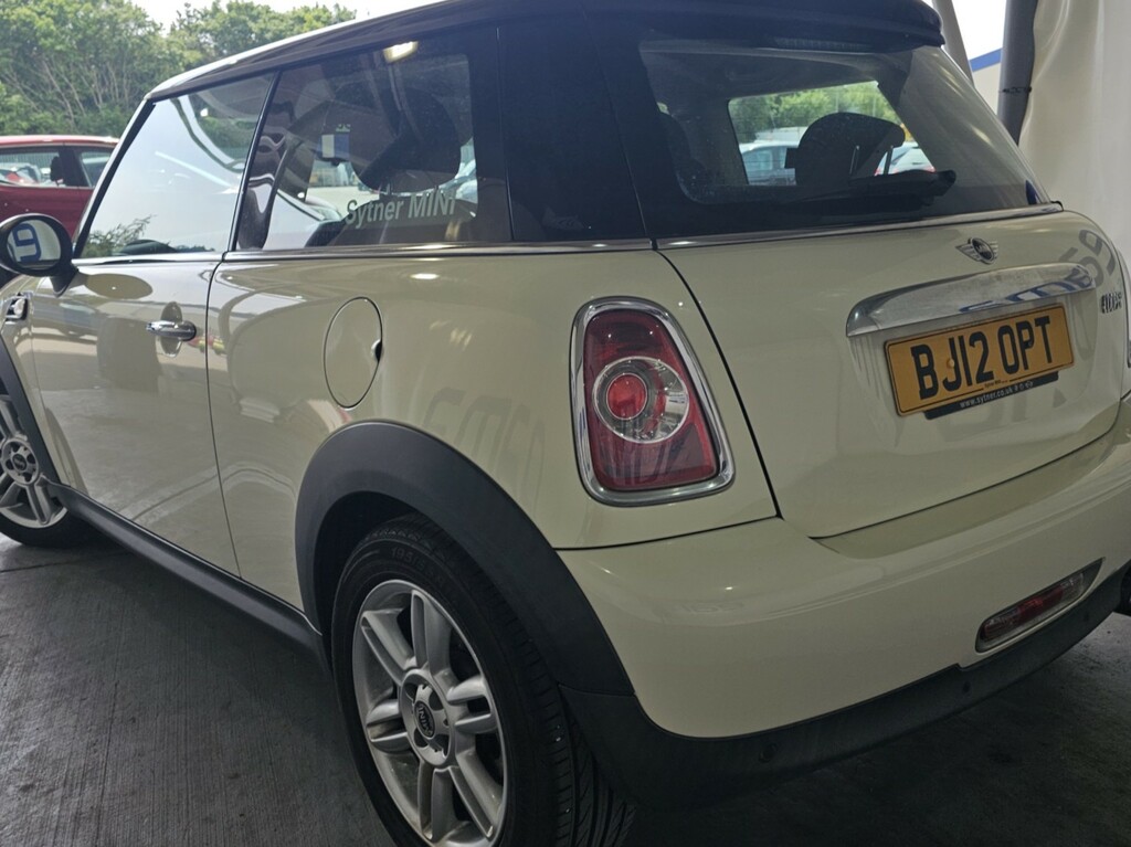 Mini Hatch 1.6 Cooper Hatch 2012 BJ12OPT White #3