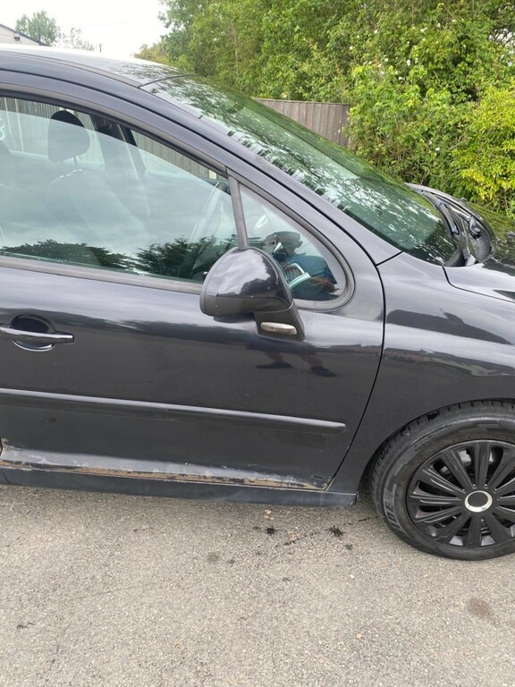 Peugeot 207 1.6 Hdi S 2010 Black #3