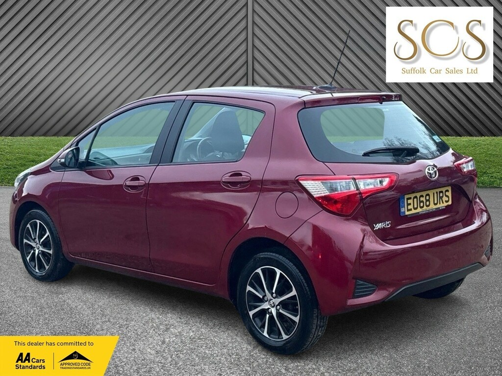 Toyota Yaris Hatchback 1.5 Vvt-i Icon Tech 201868 EO68URS Red #5