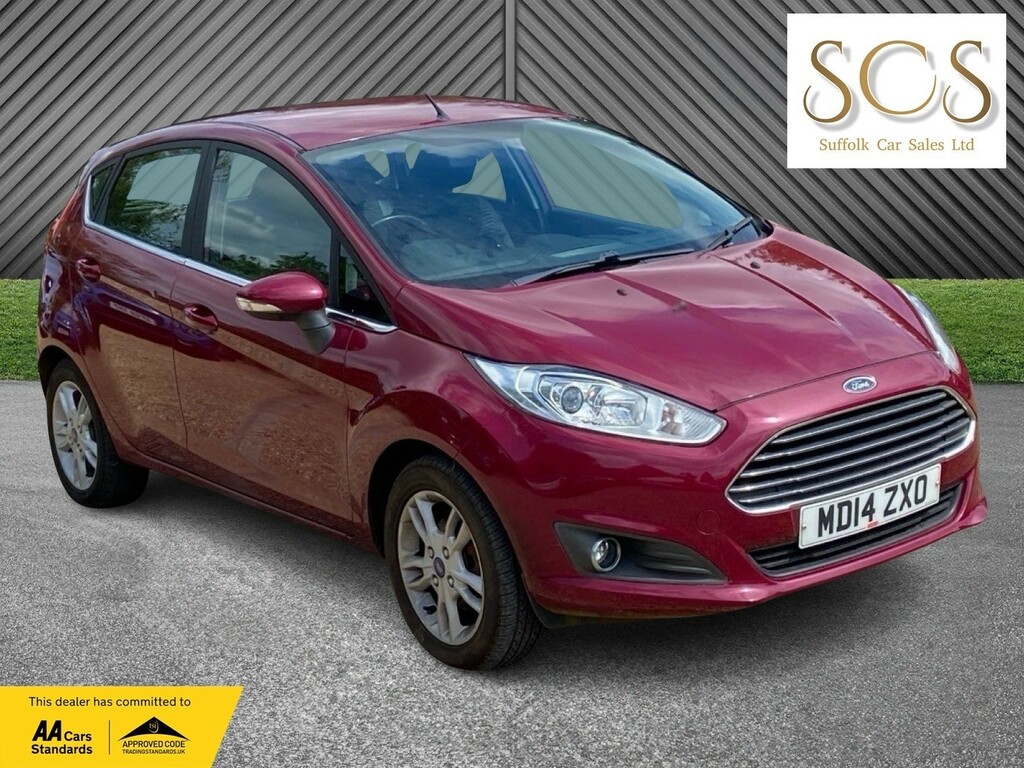 Ford Fiesta Hatchback 1.3 Zetec 201414 Red