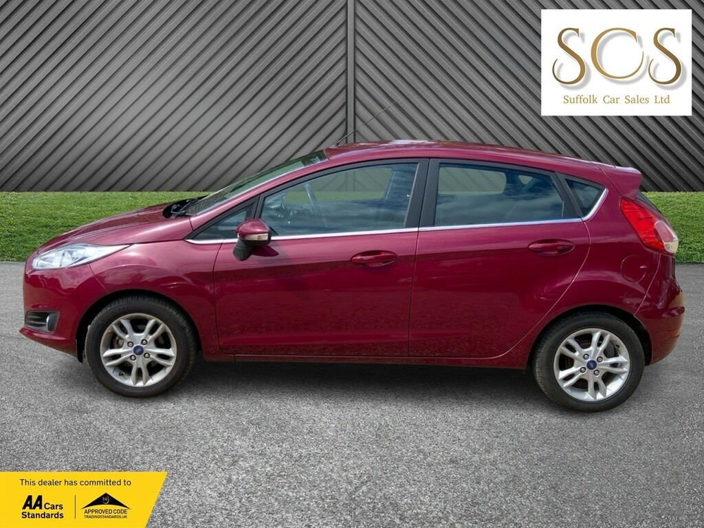 Ford Fiesta Hatchback 1.3 Zetec 201414 MD14ZXO Red #4