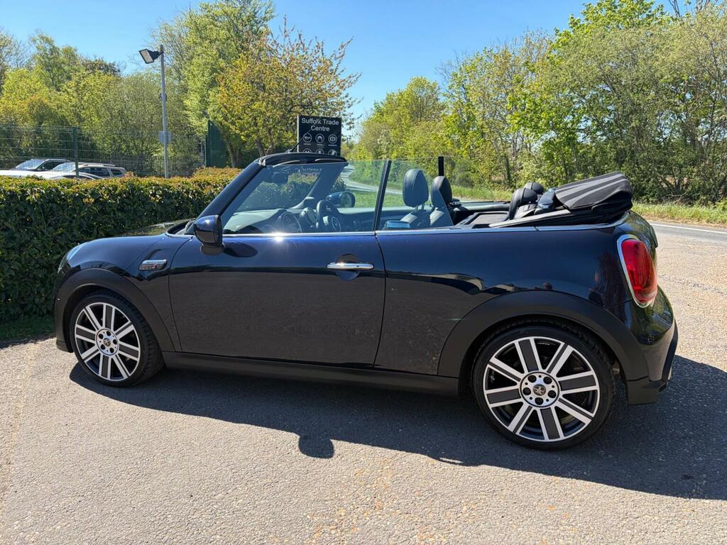 Mini Convertible Convertible 2.0 Cooper S Exclusive Steptronic Euro Black