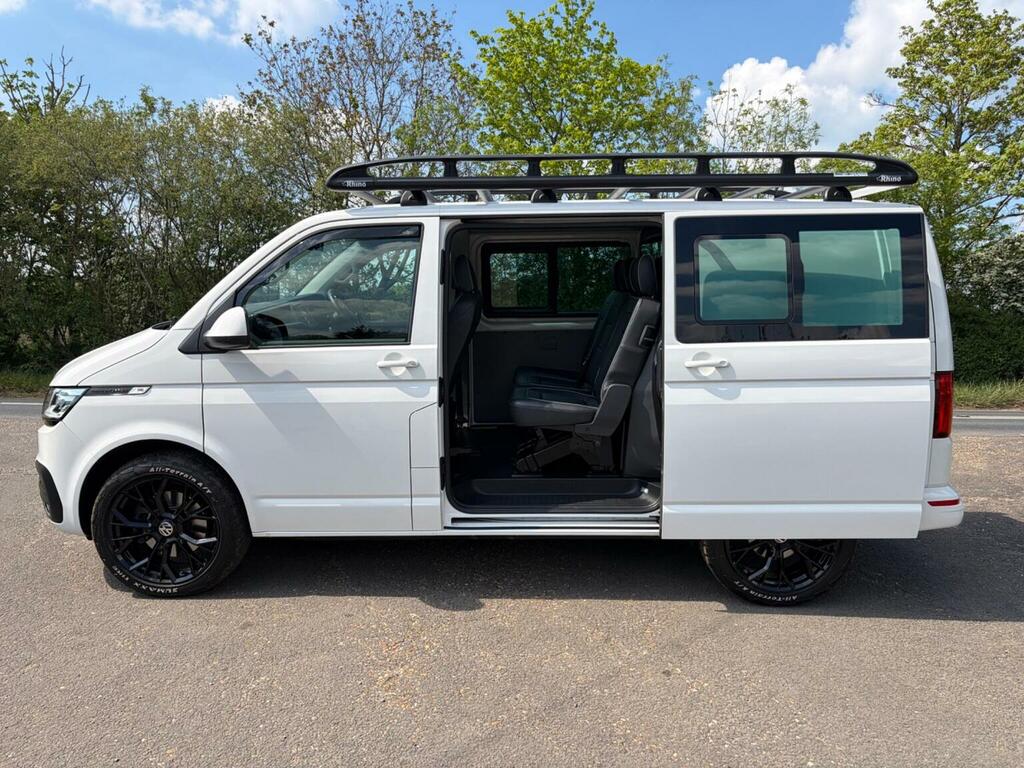 Volkswagen Transporter Combi Van 2.0 Tdi T32 Highline Kombi Dsg Fwd Swb E GD24VHG White #5