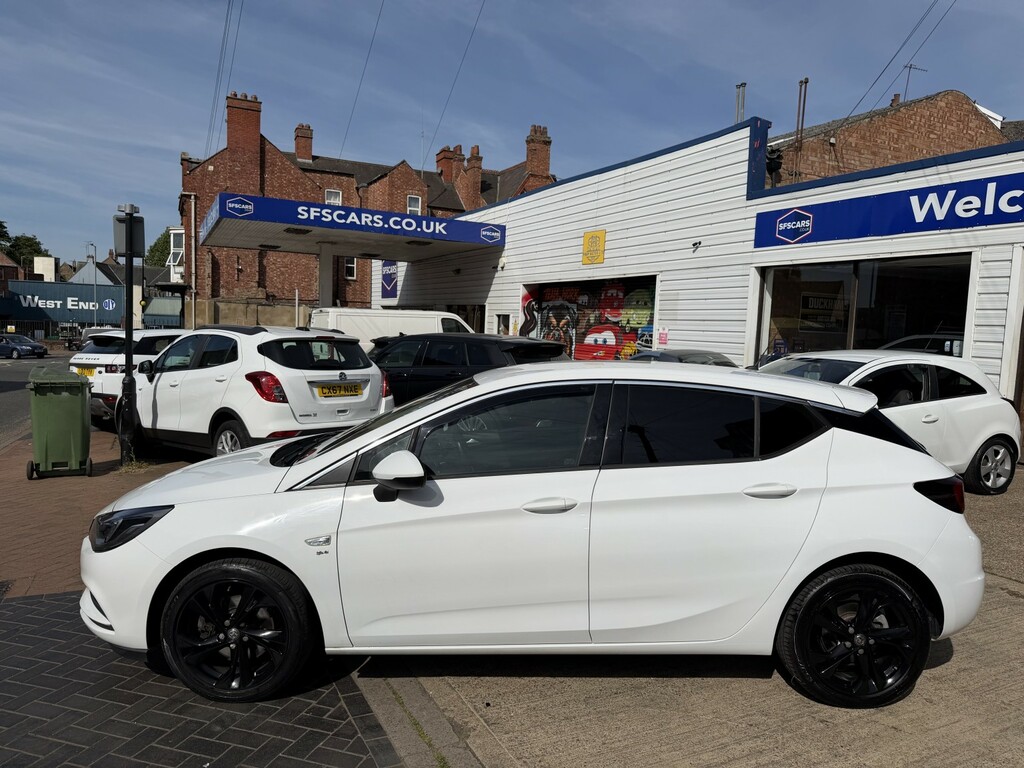 Vauxhall Astra 1.6 Cdti Blueinjection Sri KY69LAH White #3