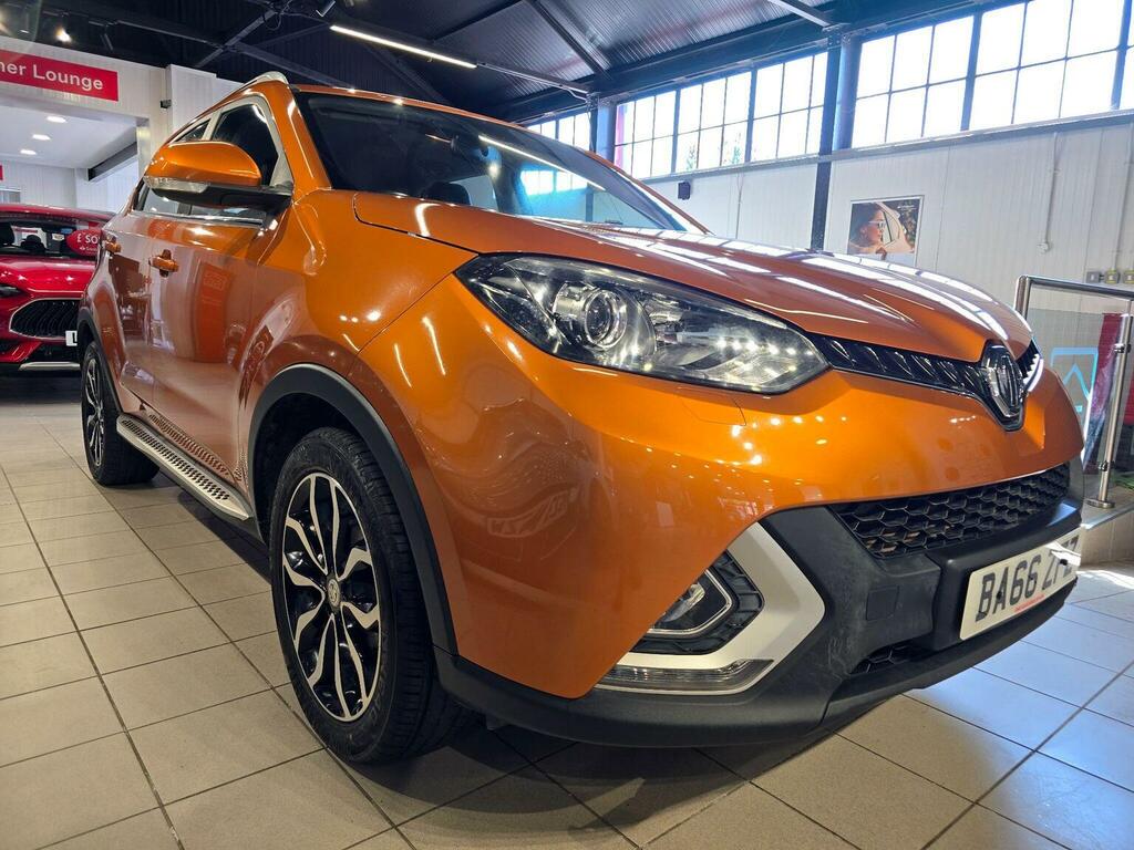 MG GS Suv Black #4