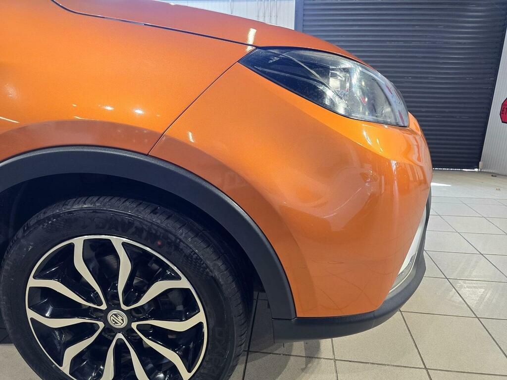 MG GS Suv Black #6