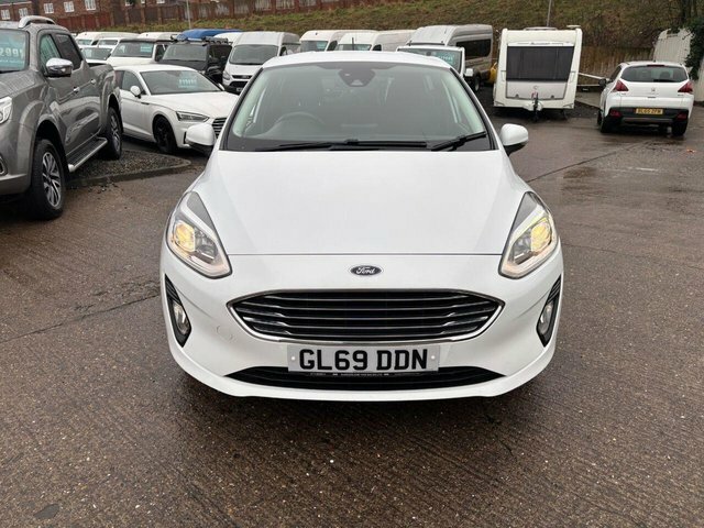 Ford Fiesta Tdci Titanium Hatchback GL69DDN White #2