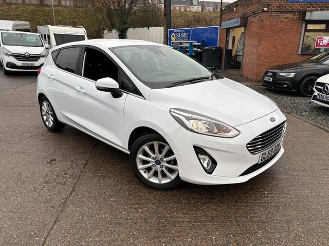 Ford Fiesta Tdci Titanium Hatchback GL69DDN White #3