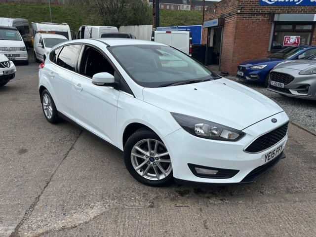 Ford Focus Tdci Zetec Euro 5 YE15FFY White #3