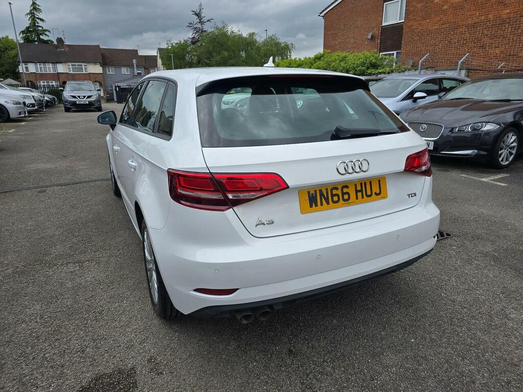 Audi A3 2.0 Tdi Se Technik Sportback Euro 6 Ss WN66HUJ White #6