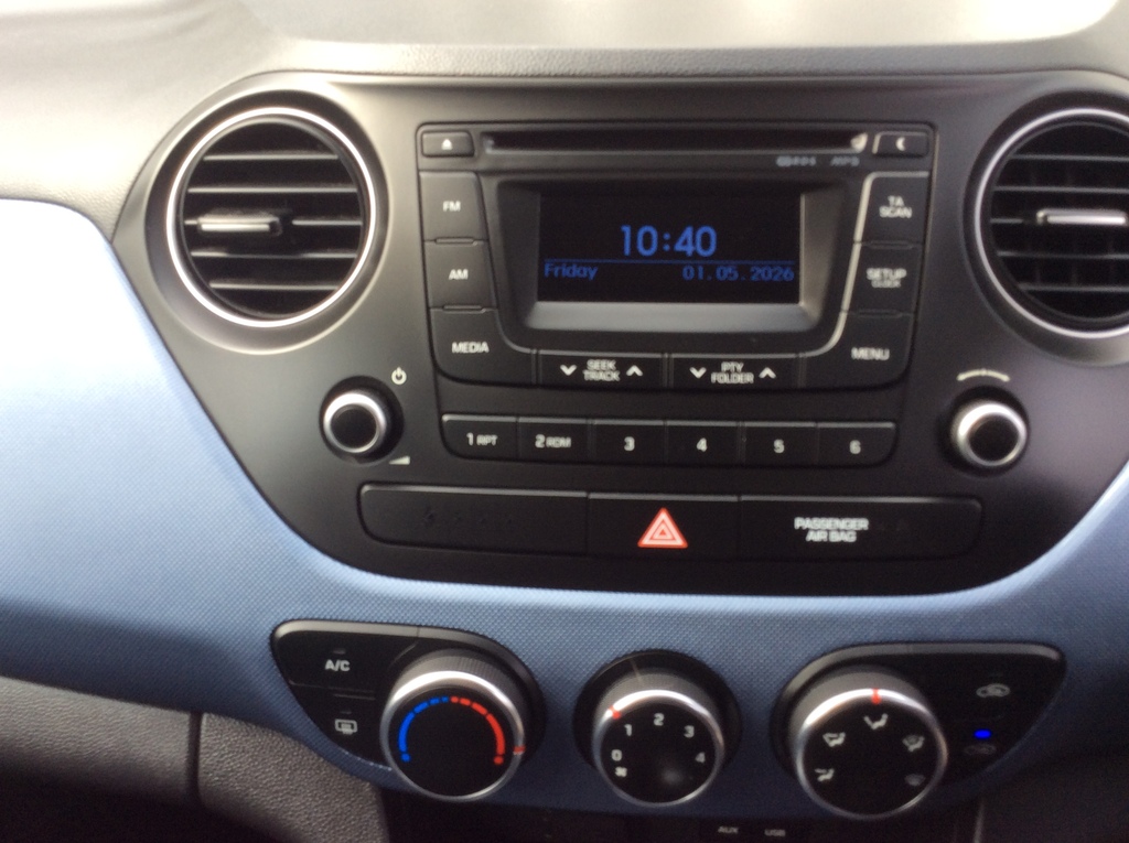 Hyundai I10 Se Auto White #6