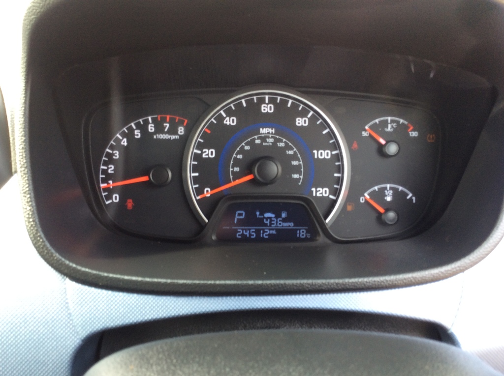 Hyundai I10 Se Auto White #5