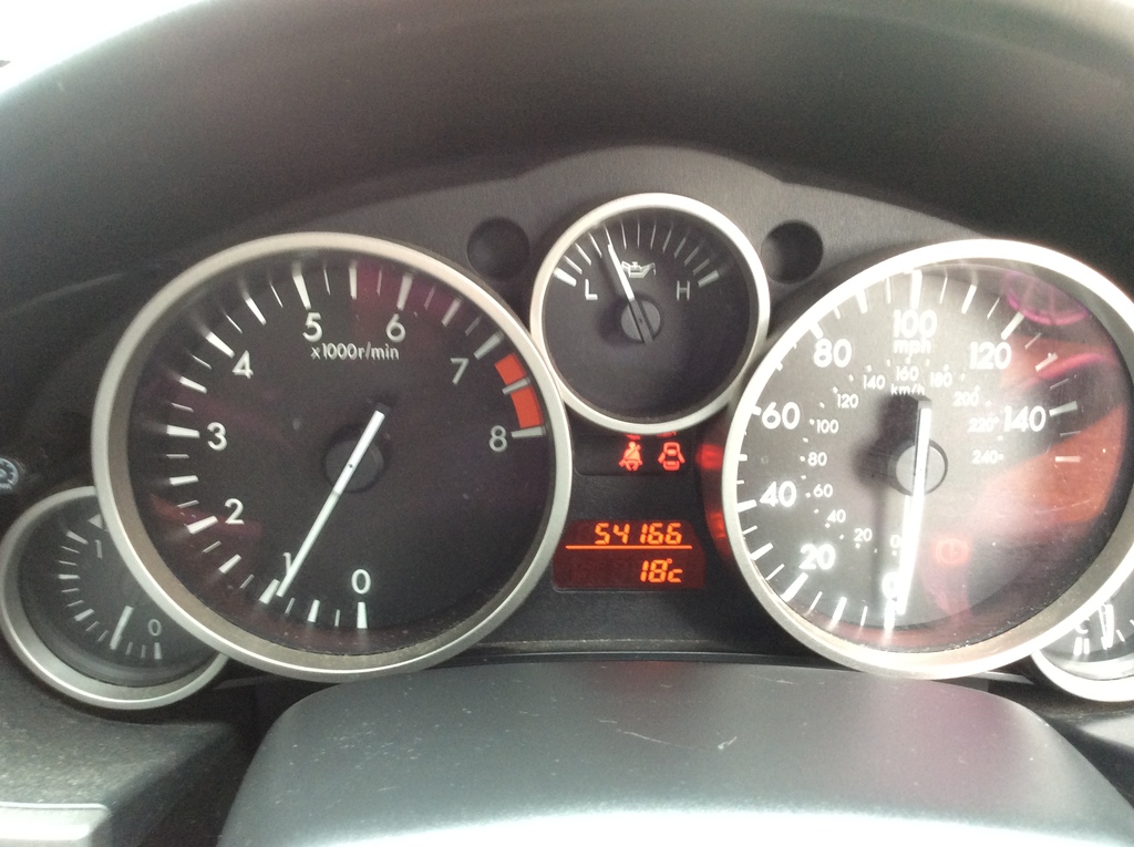 Mazda MX-5 2.0 Sport Tech Coupe Silver #2