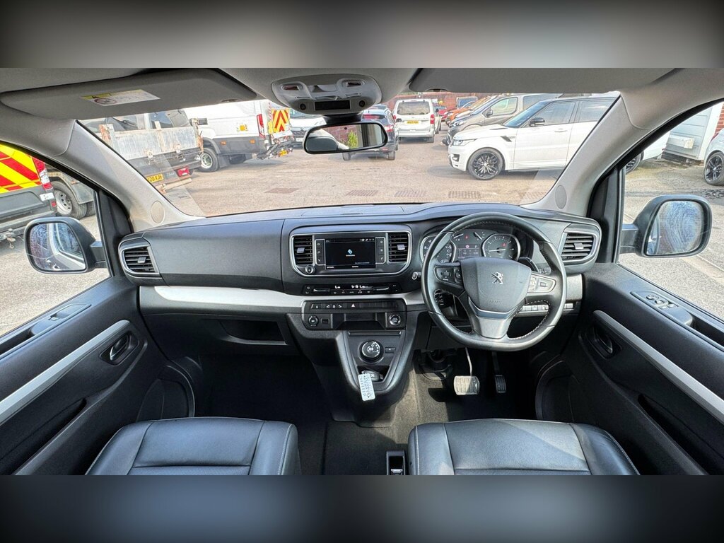 Peugeot Traveller 2.0 Bluehdi Allure Standard Mpv Eat8 Mw  #2