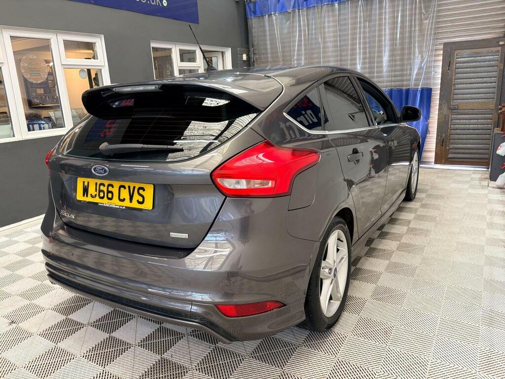 Ford Focus Hatchback 1.0T Ecoboost Zetec S Euro 6 Ss Grey #3