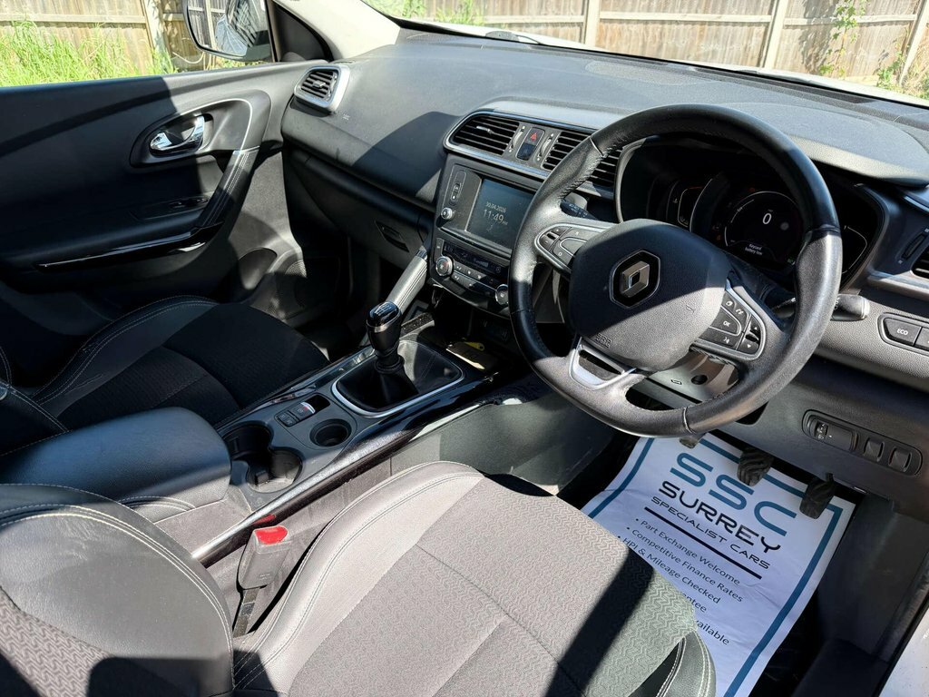 Renault Kadjar 1.3L Dynamique S Nav XUI1032 White #5