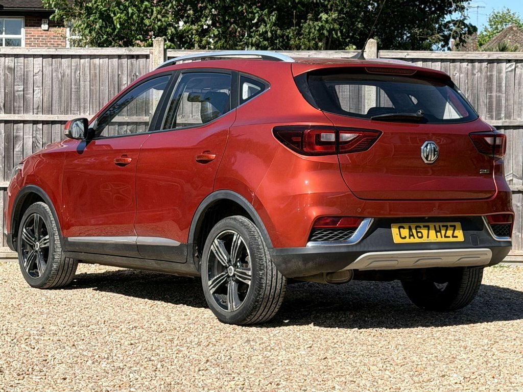MG ZS 1L Exclusive Orange #4