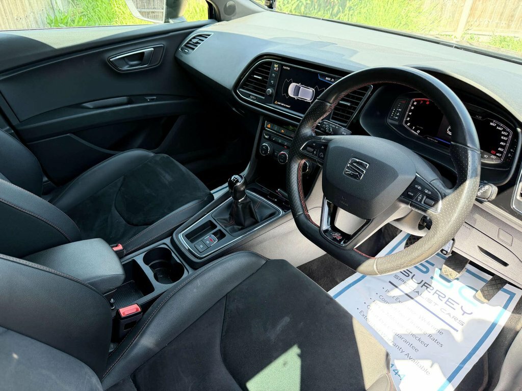 Seat Leon 1.5L Fr Black Edition YF69HXD Grey #5