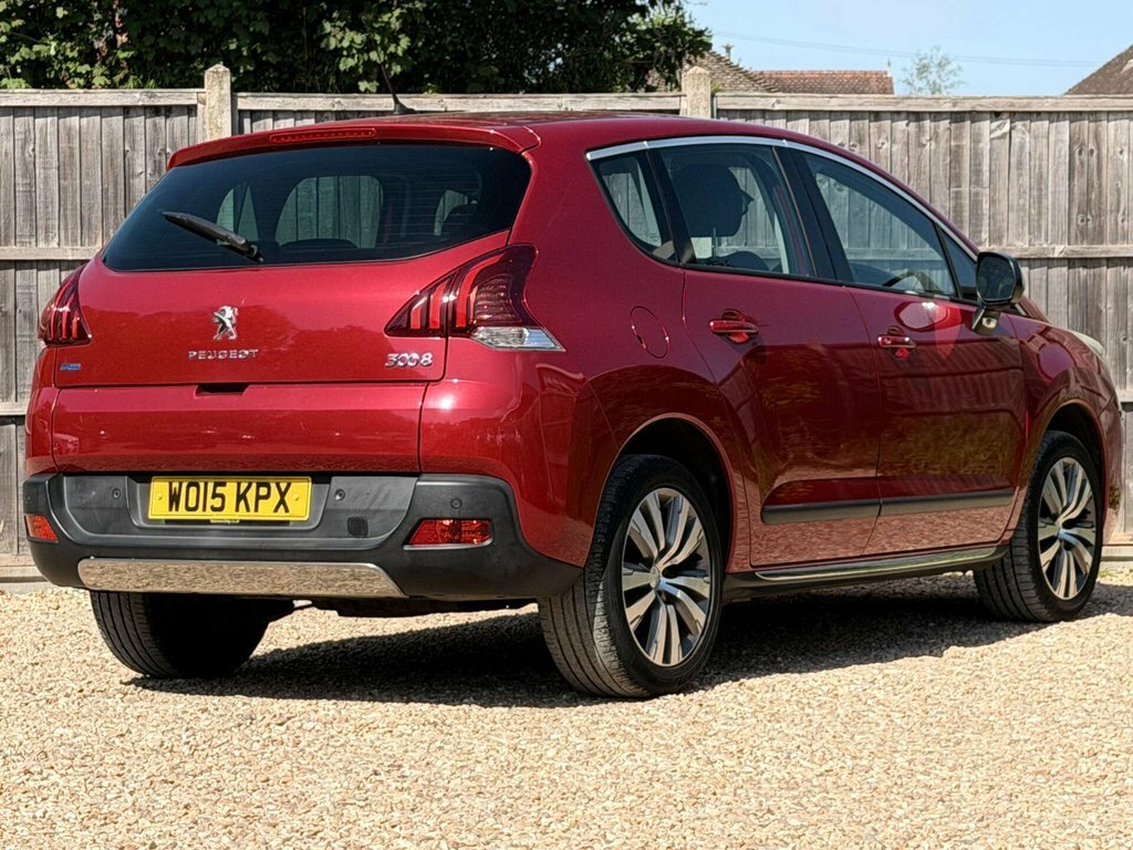 Peugeot 3008 1.6L Active Red #3