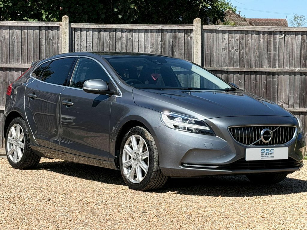 Volvo V40 1.5L Inscription Grey