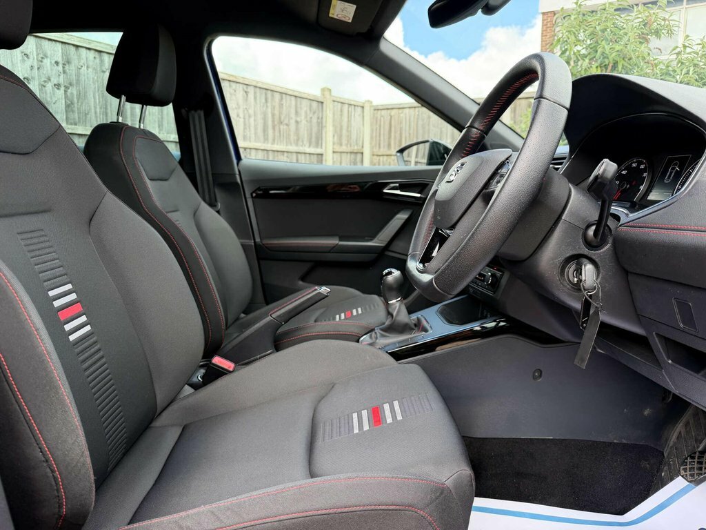 Seat Arona 1.5L Fr OU18JMV Blue #5