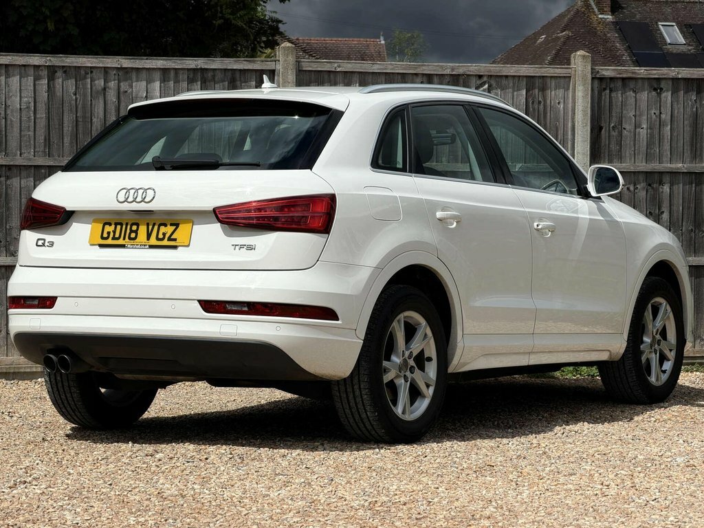 Audi Q3 1.4L Sport GD18VGZ White #4