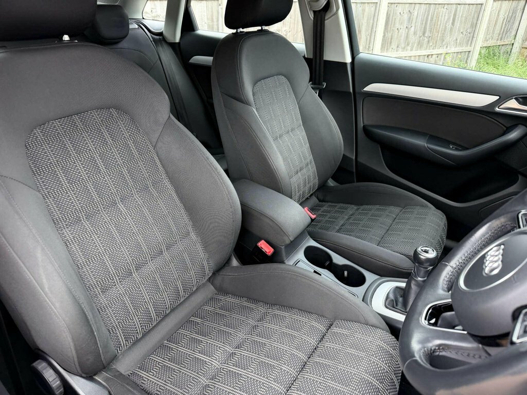 Audi Q3 1.4L Sport GD18VGZ White #5