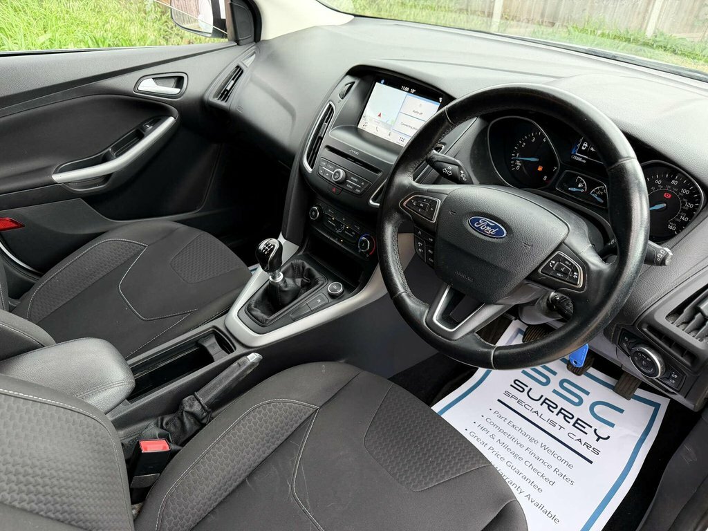 Ford Focus 1L Zetec Edition MW17YZE White #5