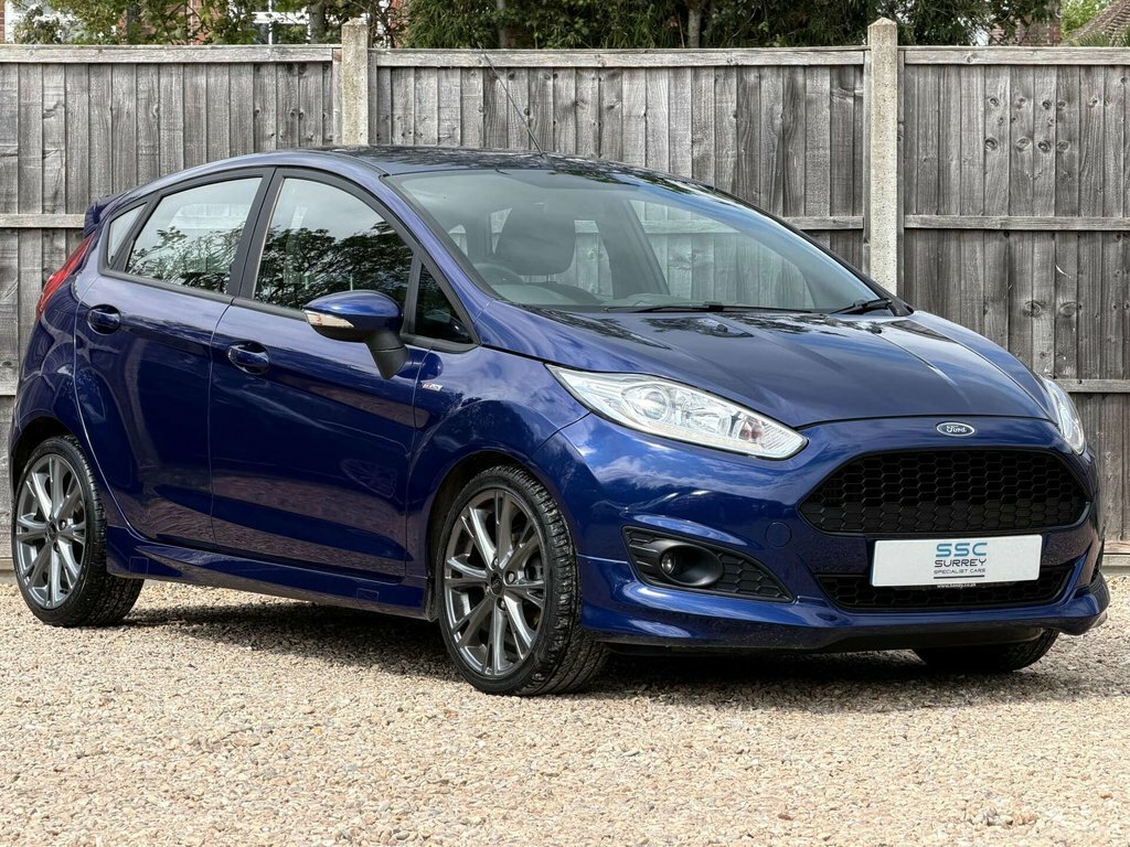 Ford Fiesta 1L St-line Blue