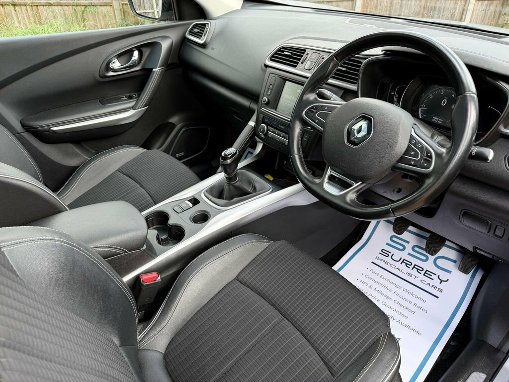 Renault Kadjar 1.2L Signature Nav FH17GMO Silver #5