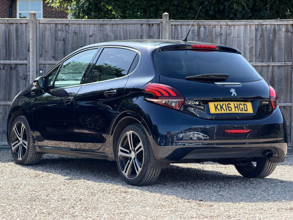 Peugeot 208 1.2L Gt Line KK16HGD Blue #3