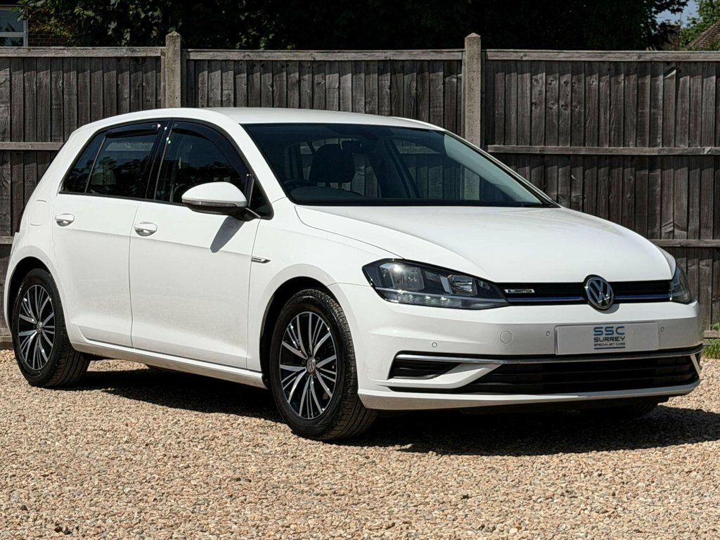 Volkswagen Golf 1.5L Se Nav White