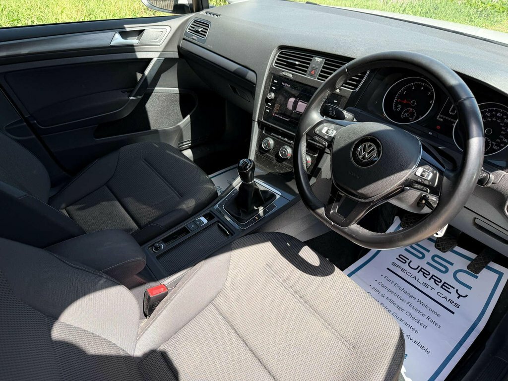 Volkswagen Golf 1.5L Se Nav EJ68YSK White #5