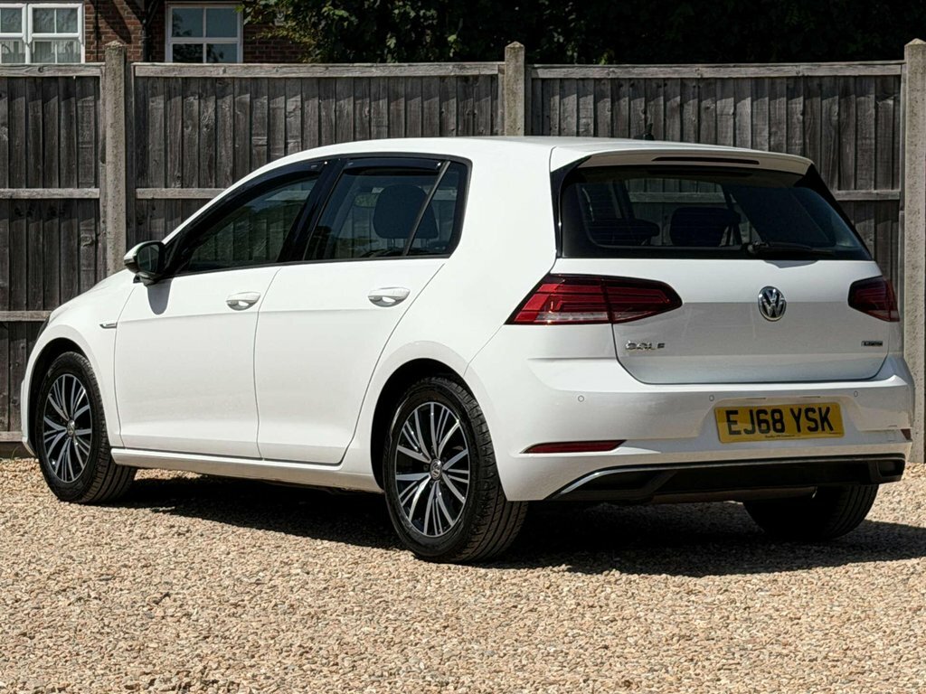 Volkswagen Golf 1.5L Se Nav EJ68YSK White #4